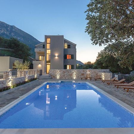6 Bedroom Gorgeous Home In Zagvozd Bagian luar foto
